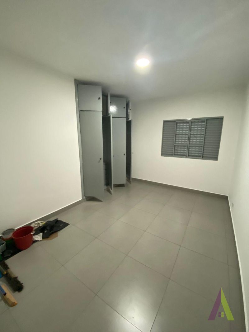 Apartamento com Quintal no Centro de São Roque!