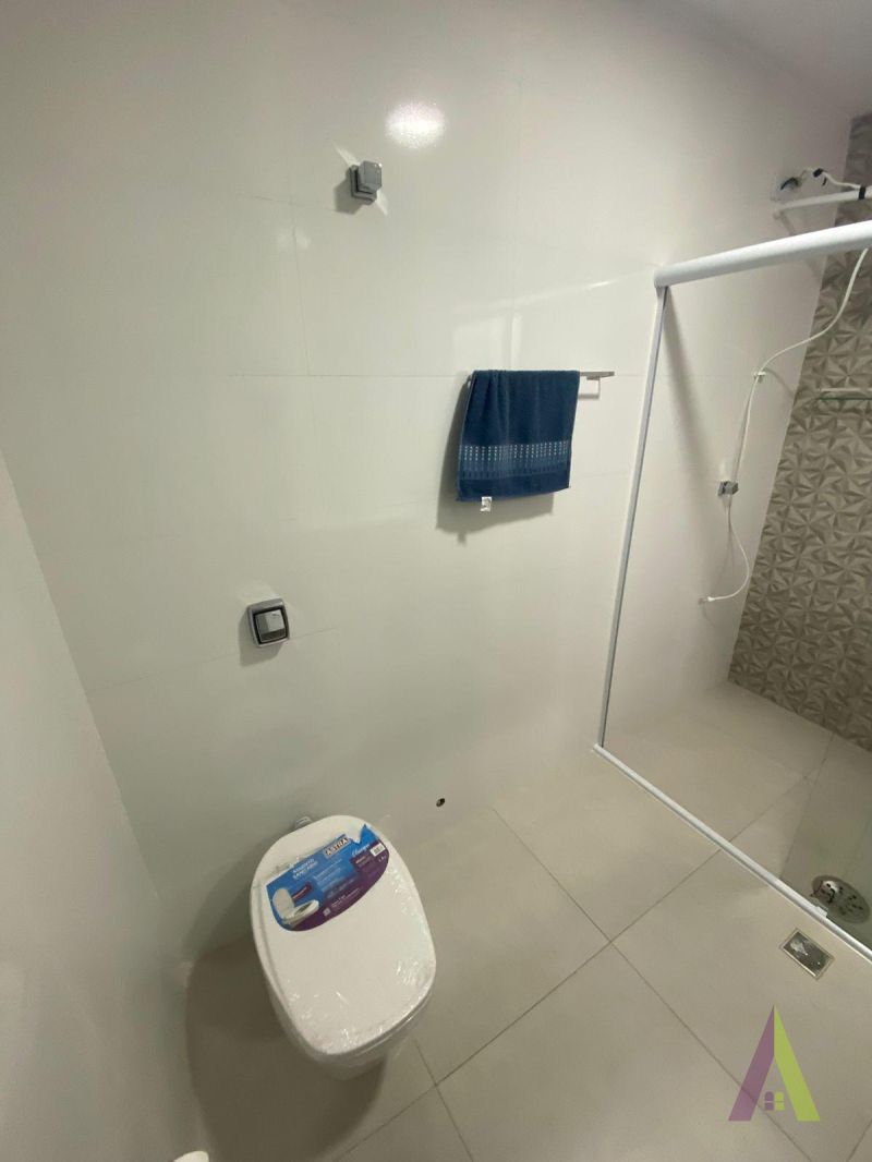 Apartamento com Quintal no Centro de São Roque!