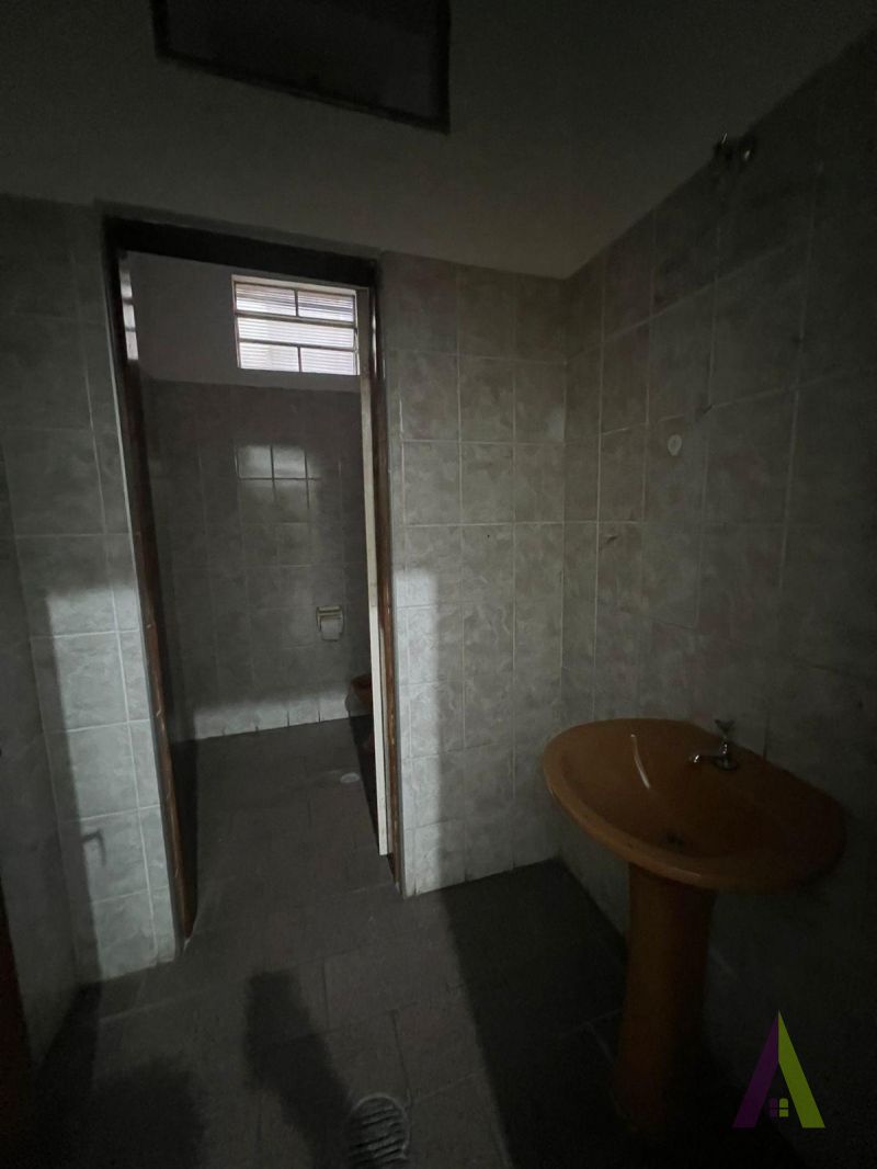 Ponto Comercial no Centro de São Roque!