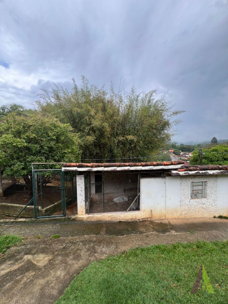 Sitio Próximo ao Centro de São Roque!