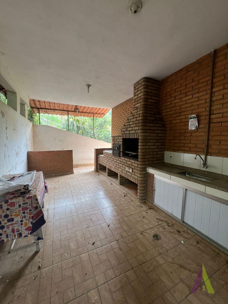 Sitio Próximo ao Centro de São Roque!