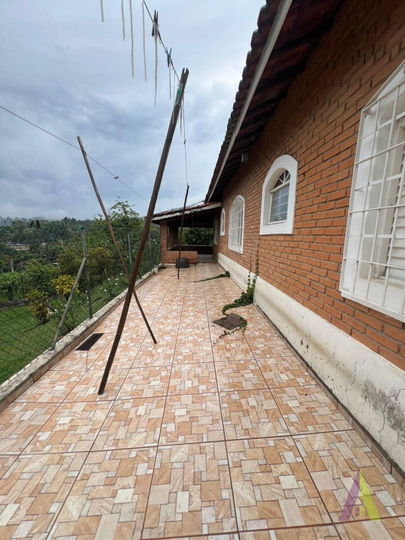 Sitio Próximo ao Centro de São Roque!