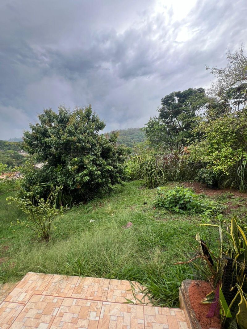 Sitio Próximo ao Centro de São Roque!