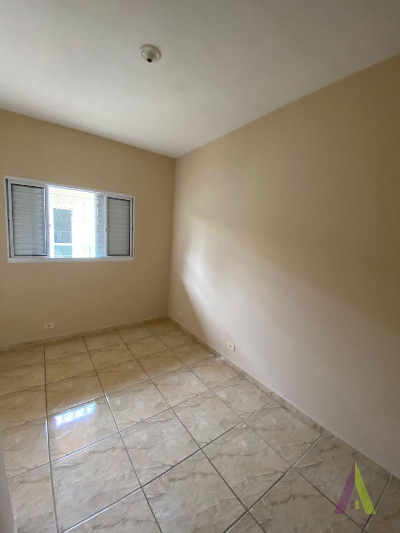 Sobrado Próximo em Condomínio Fechado de São Roque!