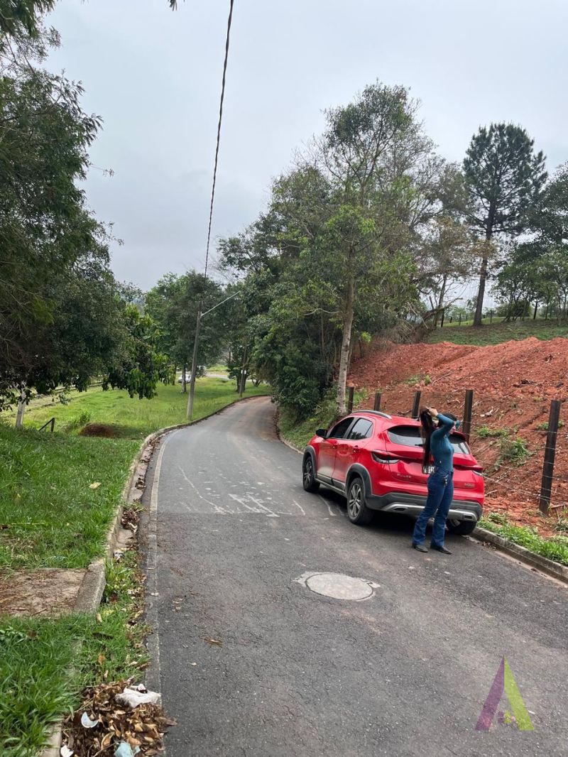 Terreno no Centro de São João Novo em São Roque!