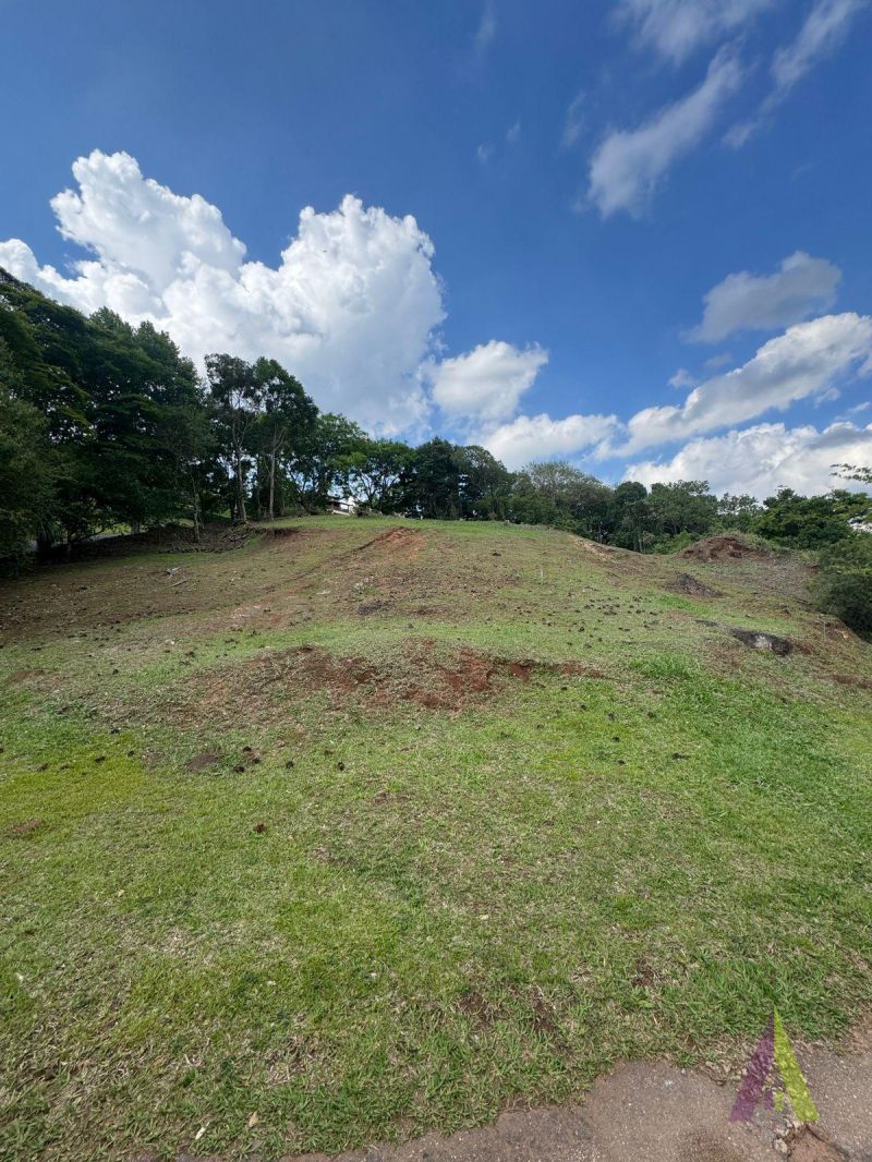 Terreno Com Vista Espetacular em Condomínio de Alto Padrão em São Roque!
