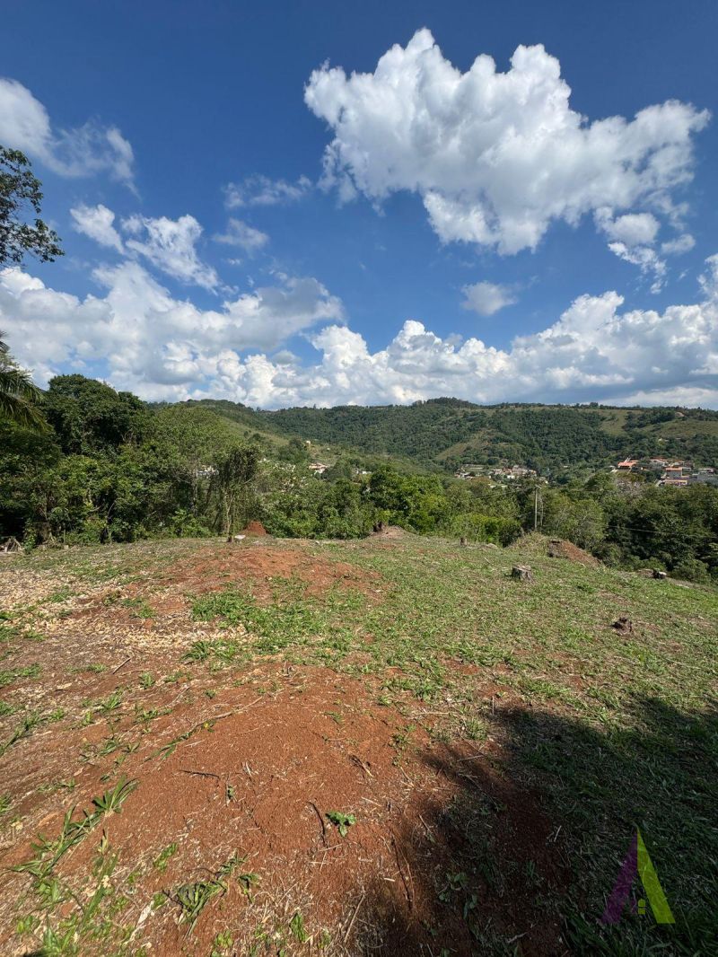 Terreno Com Vista Espetacular em Condomínio de Alto Padrão em São Roque!