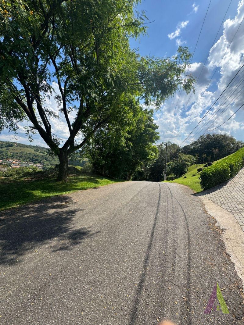 Terreno Com Vista Espetacular em Condomínio de Alto Padrão em São Roque!
