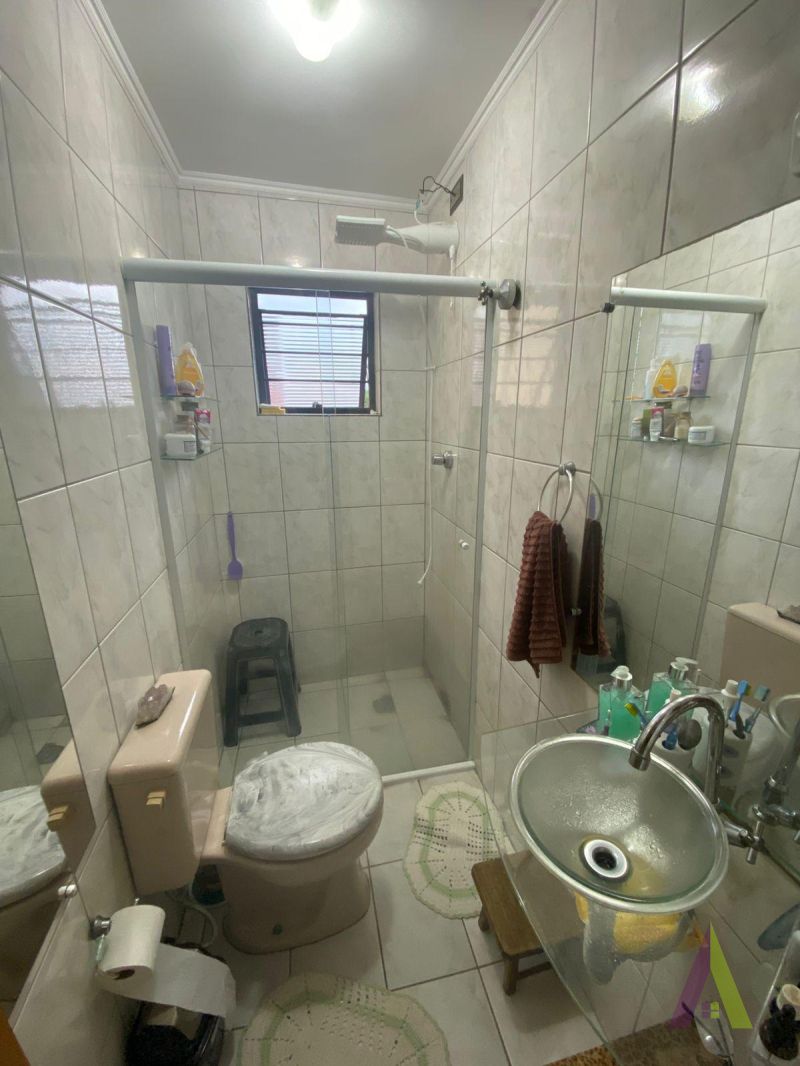 Sobrado em Bairro Tradicional em São Roque! 