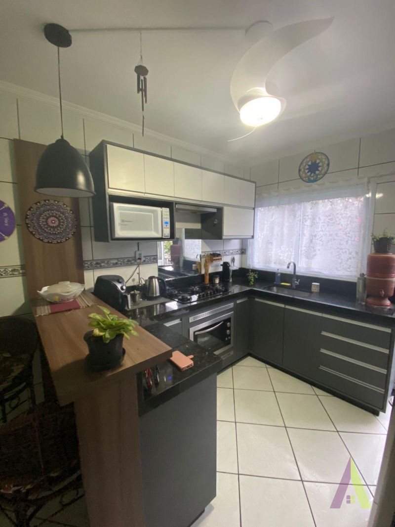 Sobrado em Bairro Tradicional em São Roque! 