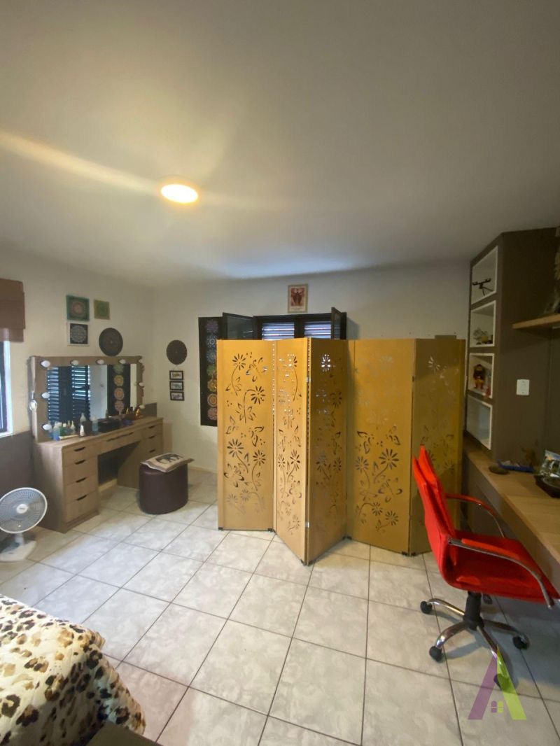 Sobrado em Bairro Tradicional em São Roque! 