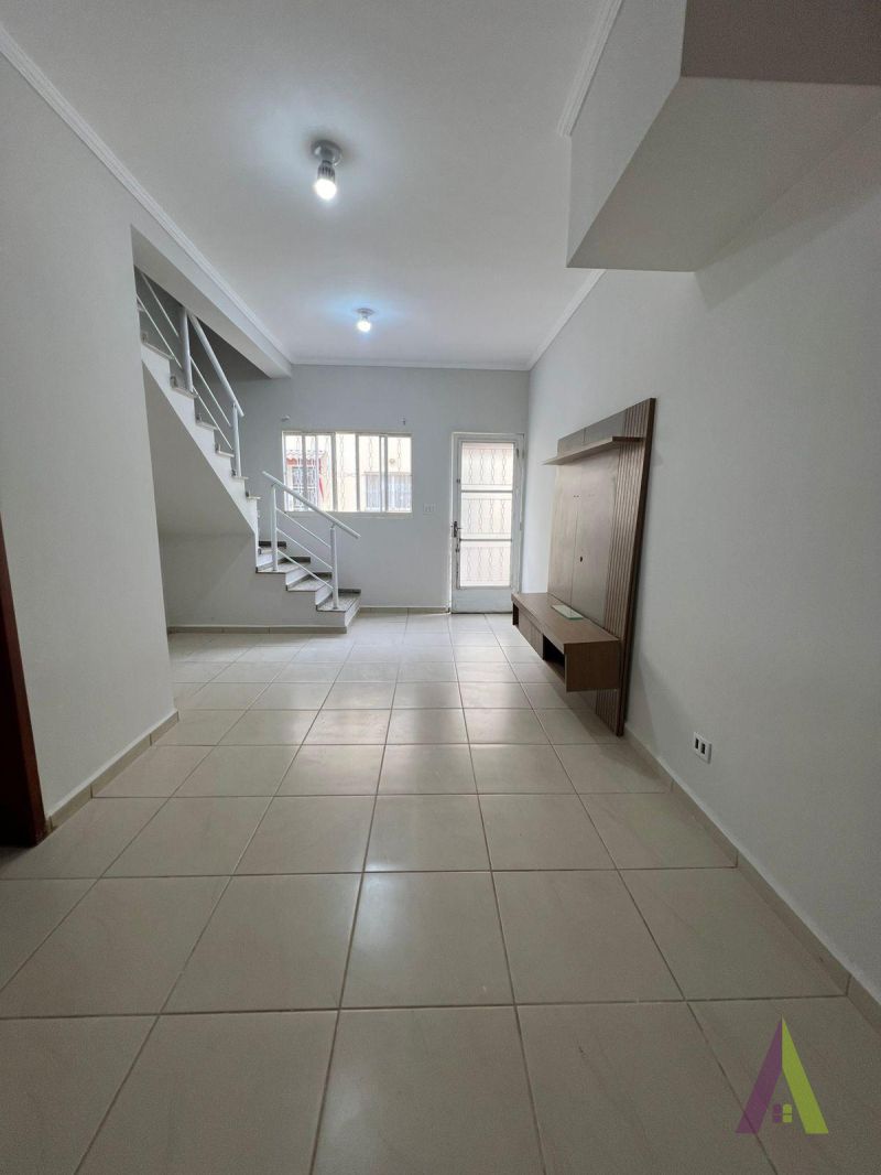 Casa Condomínio Fechado na Vila Vilma em São Roque!