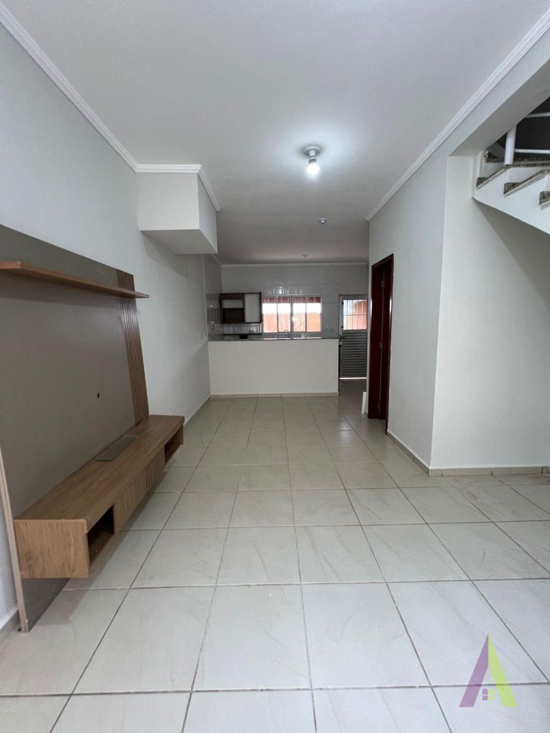 Casa Condomínio Fechado na Vila Vilma em São Roque!