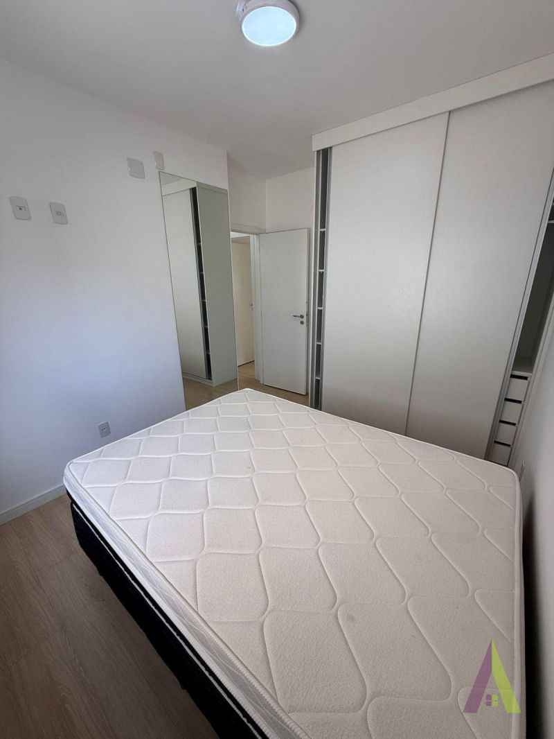 Apartamento em Condomínio Clube em São Roque! 