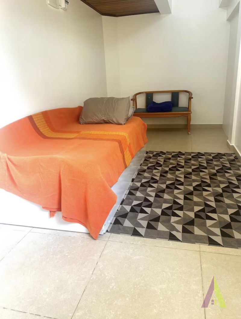 Chácara Alto Padrão na Estrada do Vinho em São Roque!