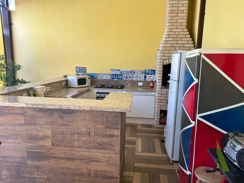 Chácara Alto Padrão na Estrada do Vinho em São Roque!