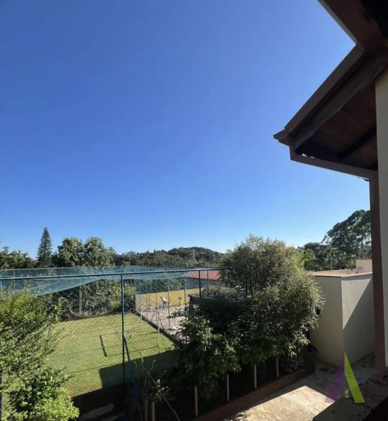 Chácara Alto Padrão na Estrada do Vinho em São Roque!