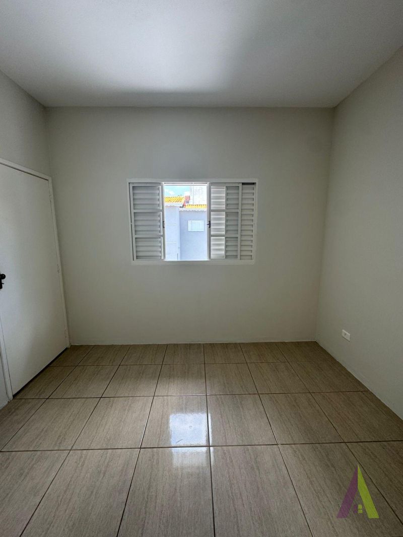 Casa em Condômino Fechado de São Roque!