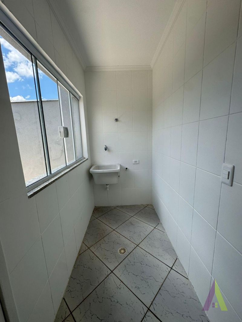 Casa em Condômino Fechado de São Roque!