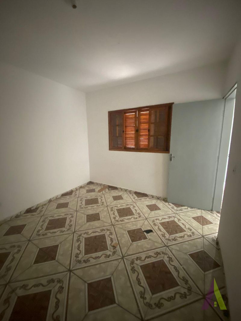 Casa em Bairro Tradicional em São Roque! 