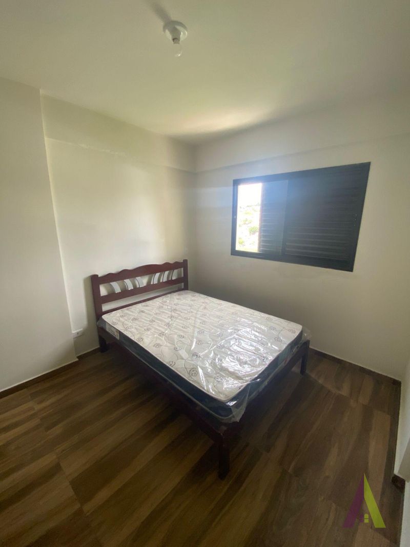 Apartamento Mobiliado em Condomínio em São Roque!