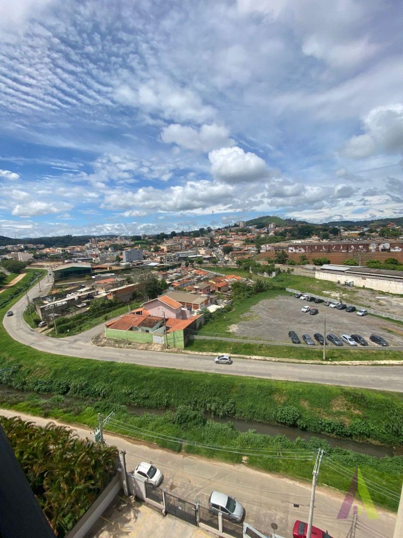 Apartamento Mobiliado em Condomínio em São Roque!