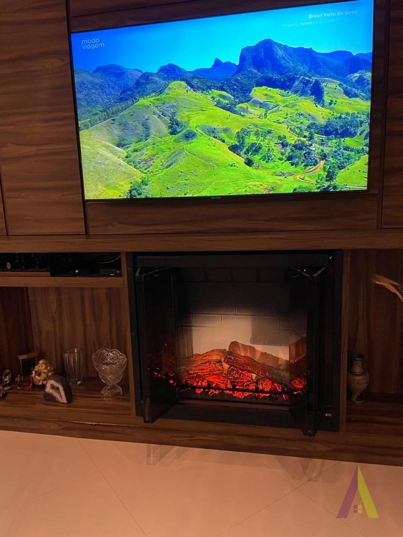 Casa Alto Padrão em Condomínio Fechado de São Roque!     