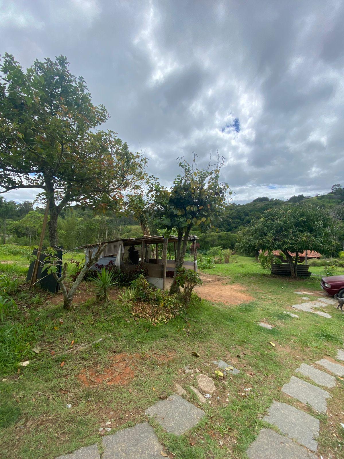 Chácara Próxima ao Roteiro do Vinho em São Roque!