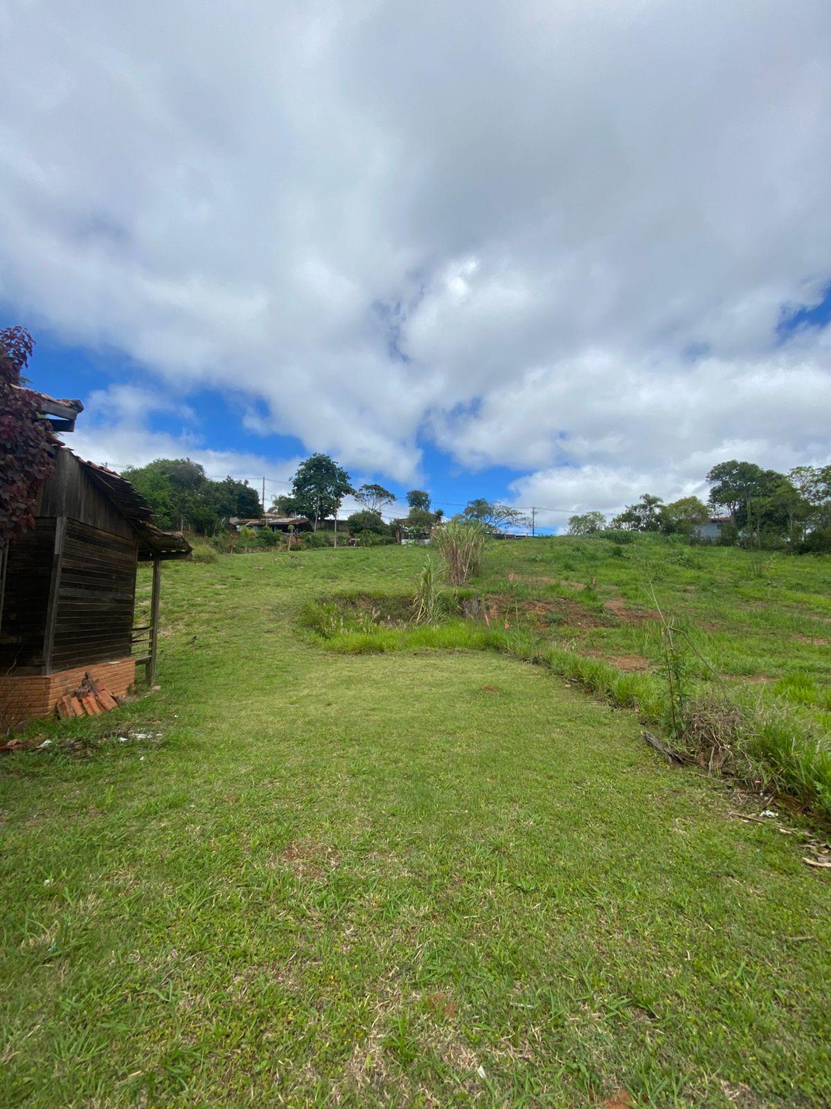Chácara Próxima ao Roteiro do Vinho em São Roque!
