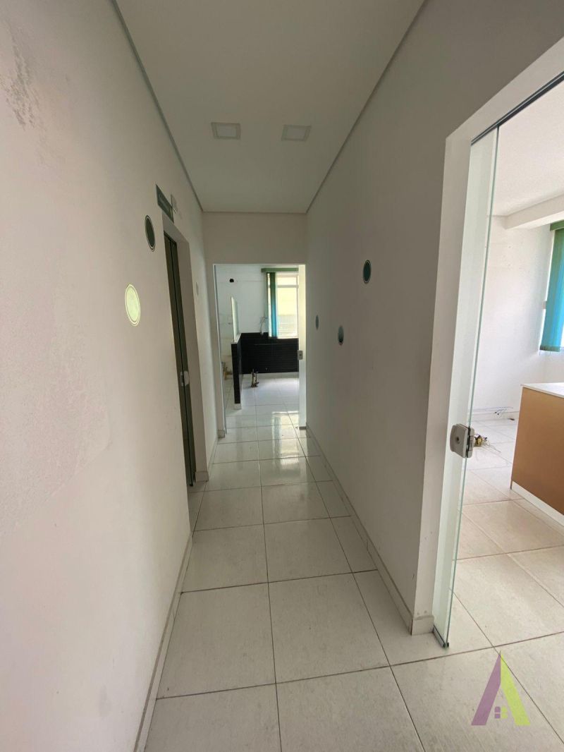 Ponto Comercial No Centro De São Roque!