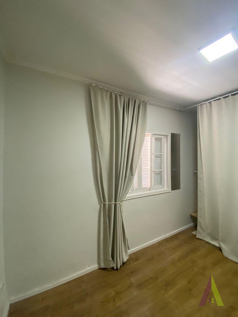 Apartamento Mobiliado no Centro de São Roque! 