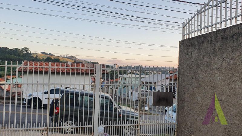 Apartamento em Bairro Tradicional em São Roque!