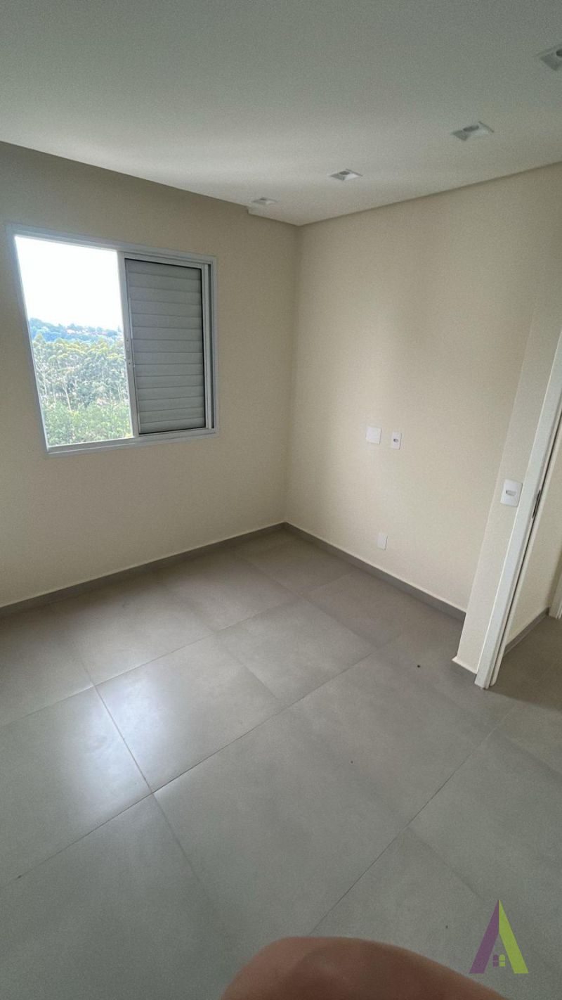 Apartamento Rico em Planejados em Condomínio Resort de Mairinque!