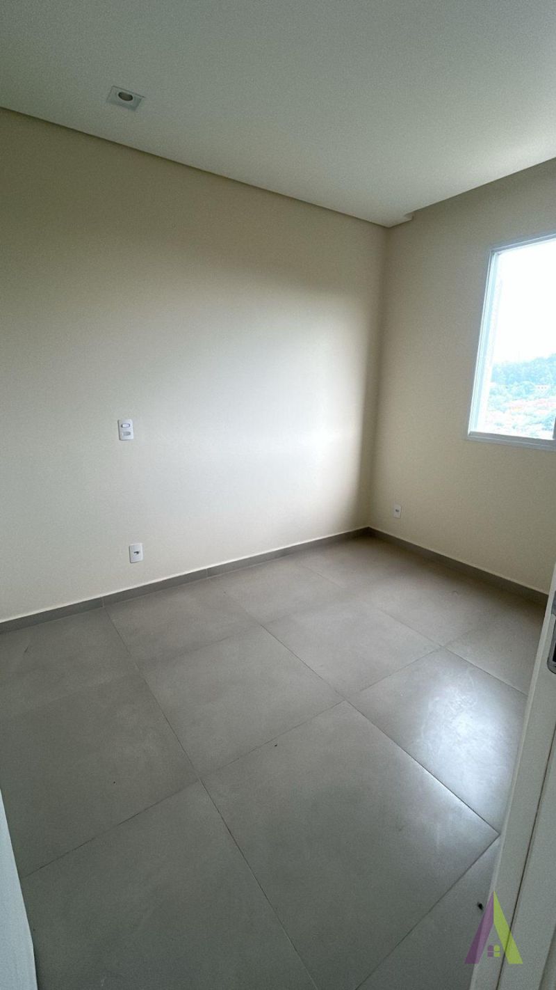 Apartamento Rico em Planejados em Condomínio Resort de Mairinque!