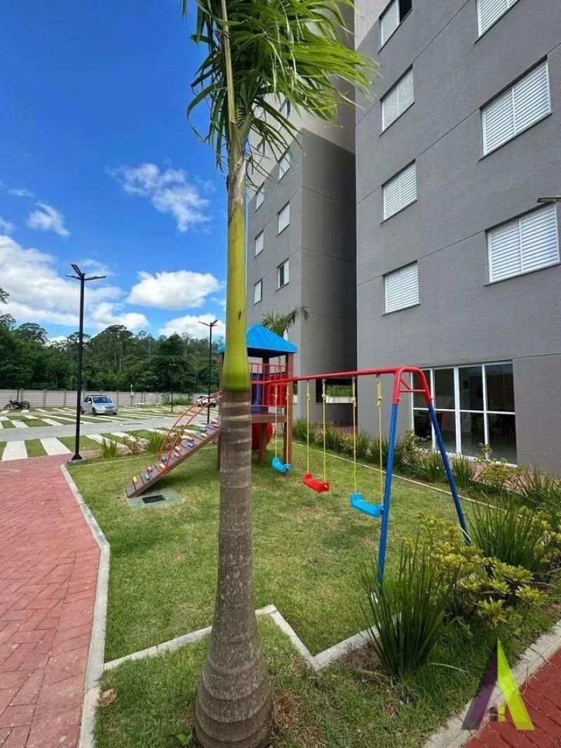 Apartamento Rico em Planejados em Condomínio Resort de Mairinque!