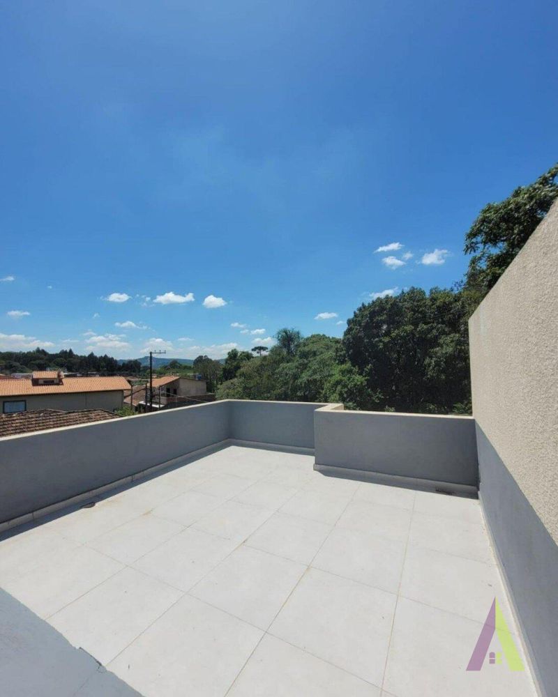 Sobrado em Condomínio Fechado de Mairinque!