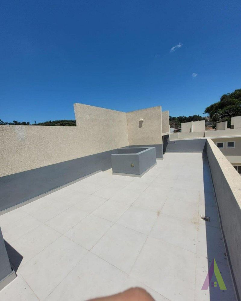 Sobrado em Condomínio Fechado de Mairinque!