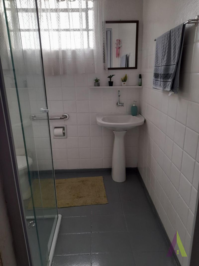 Casa Térrea no Centro de São Roque!