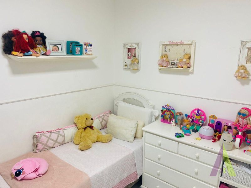 Casa Térrea para Locação Comercial em São Roque!