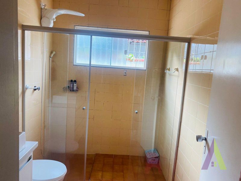 Casa Térrea para Locação Comercial em São Roque!