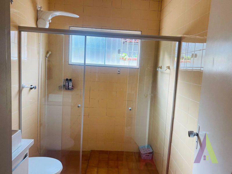 Casa Térrea para Locação Comercial em São Roque!