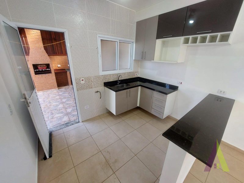 Casa em Condomínio Fechado em Mairinque! 