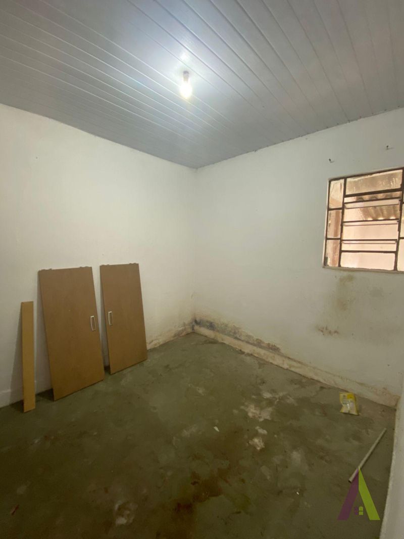 Casa Térrea Próxima ao Centro de São Roque!