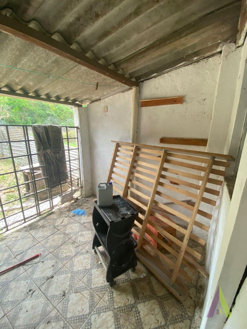 Casa Térrea Próxima ao Centro de São Roque!