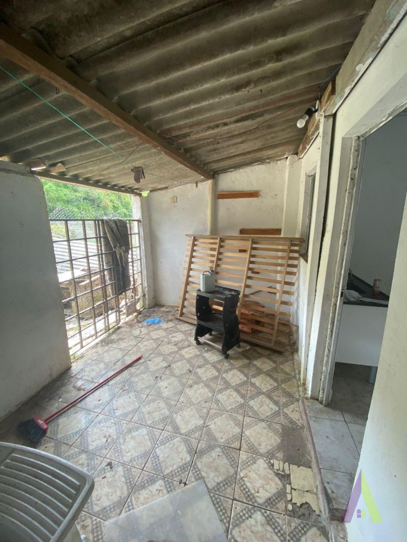 Casa Térrea Próxima ao Centro de São Roque!