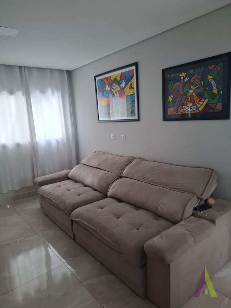 Sobrado em Bairro Tradicional em São Roque! 