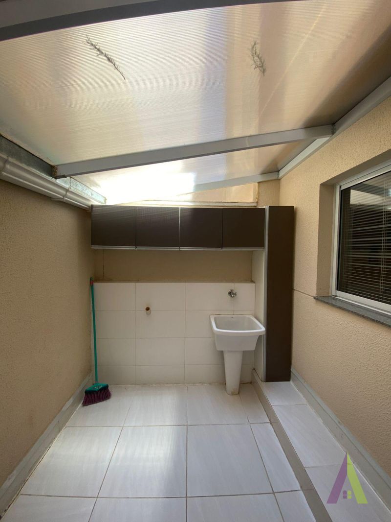 Apartamento Térreo Próximo ao Centro de São Roque! 