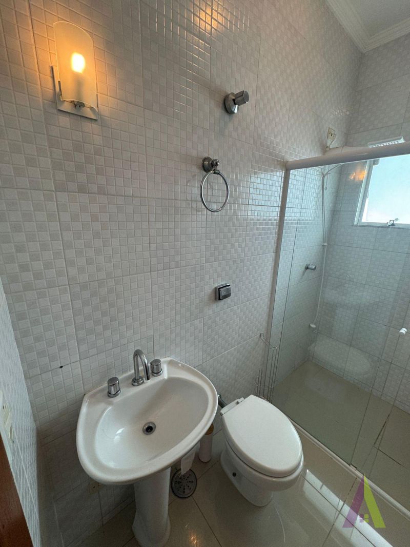 Apartamento com Sacada em Bairro Tradicional de São Roque!