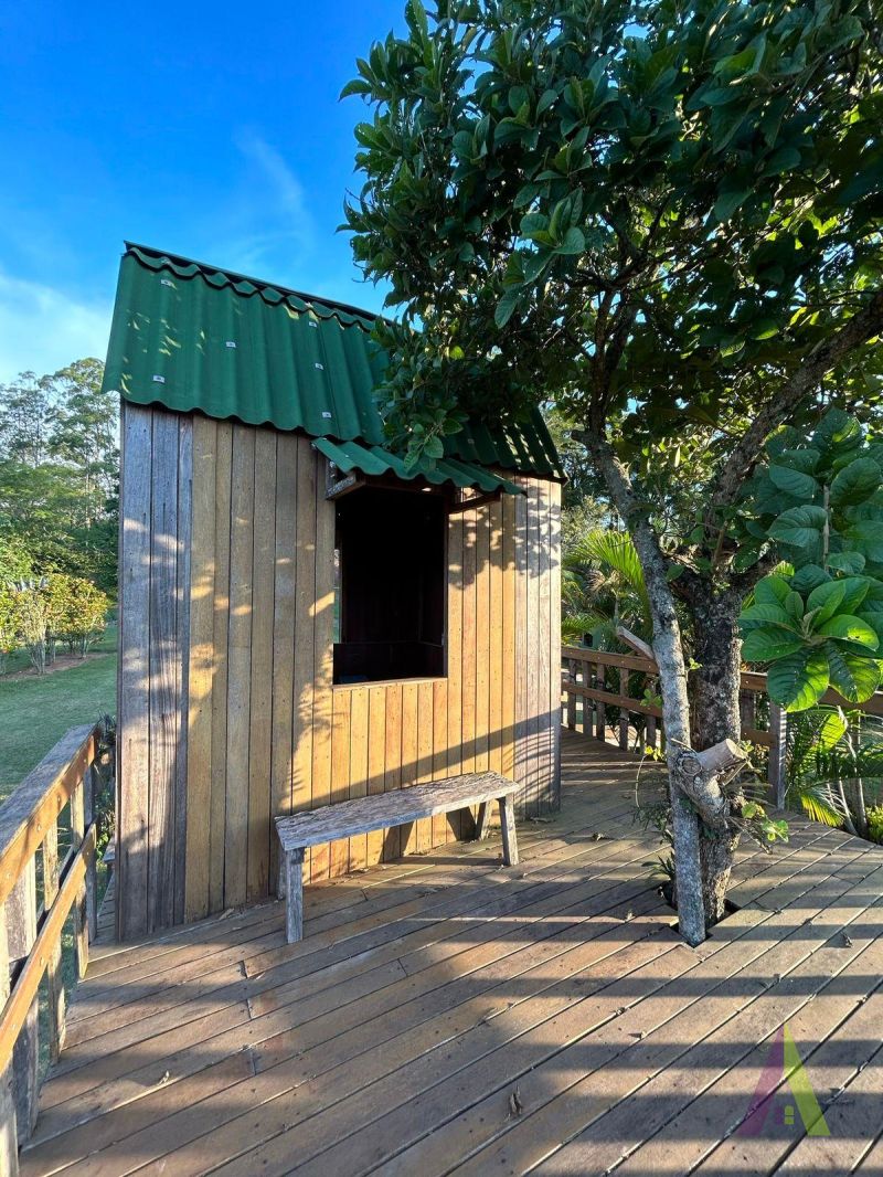 Chácara em Condomínio Fechado em São Roque!