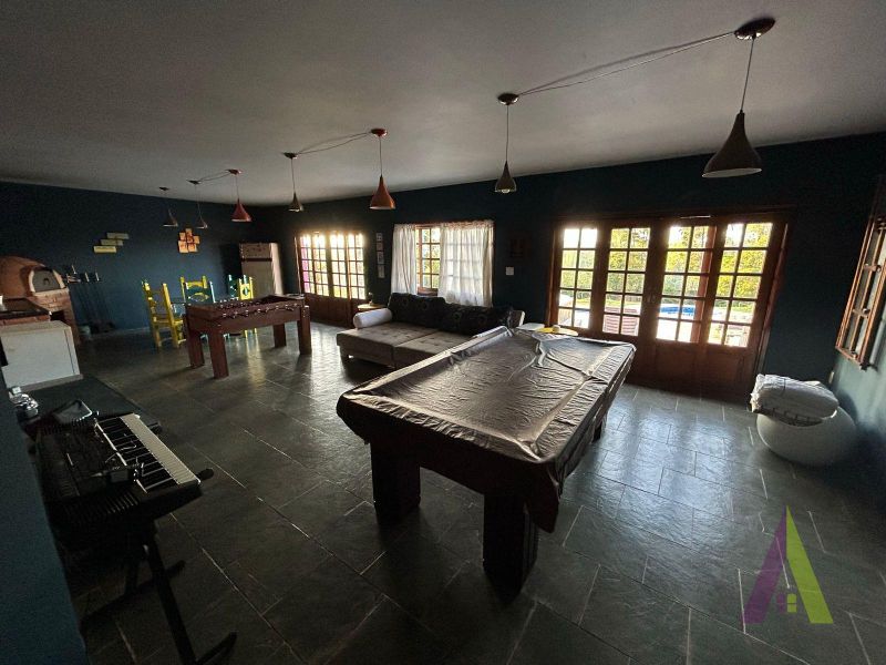 Chácara em Condomínio Fechado em São Roque!